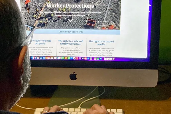 20220125-worker-main.jpg